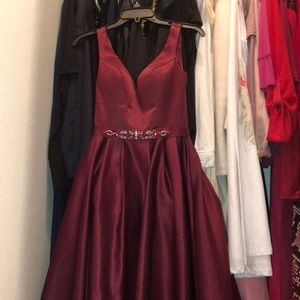 burgundy dress